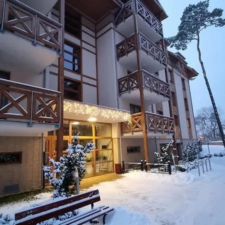 Sosnowy Zakatek - Park Rodzinna Apartman